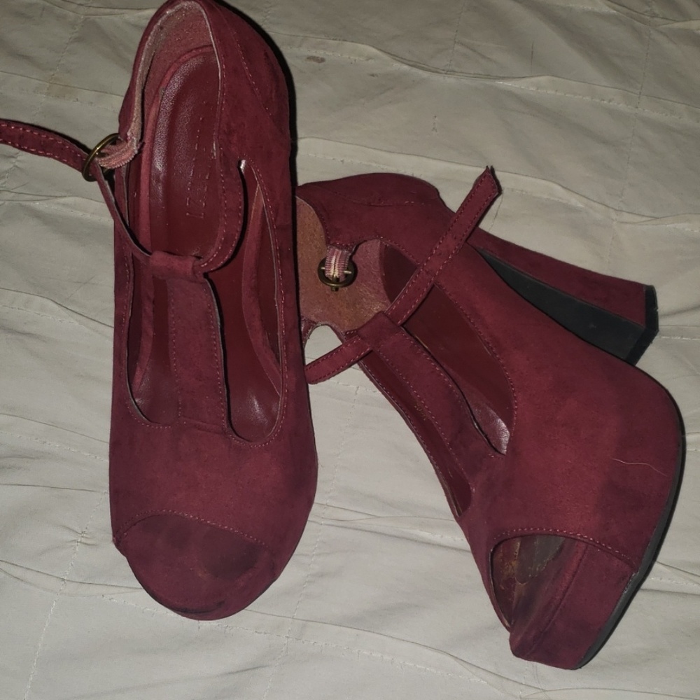 Wine platforms